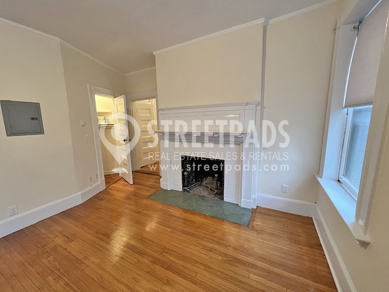 2 Ware St, Mid-Cambridge