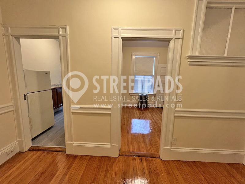 2 Ware St, Mid-Cambridge