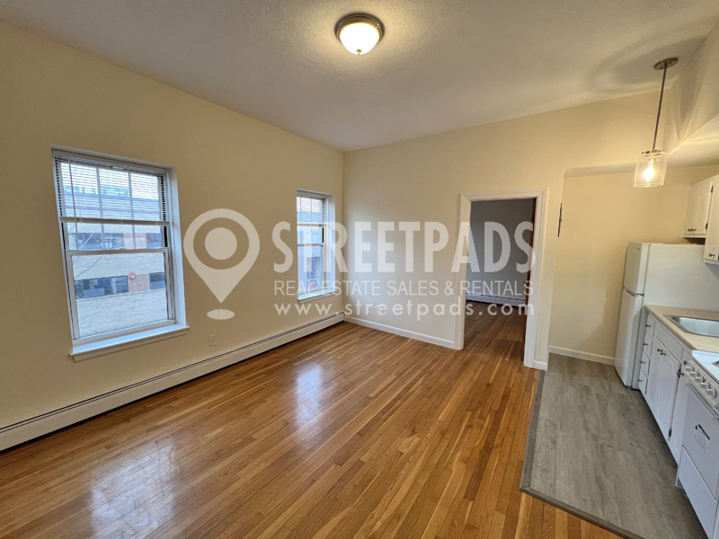 168 North Beacon St, Oak Square