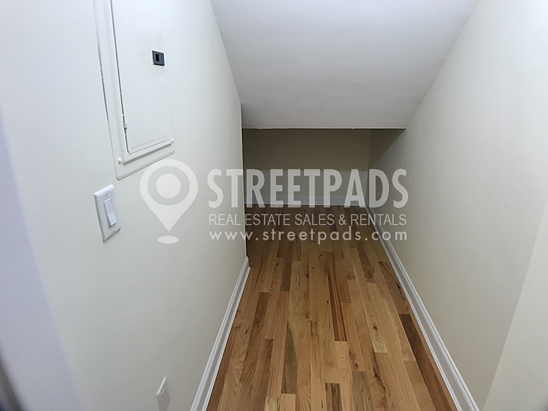 3 Chauncy St, Neighborhood Nine