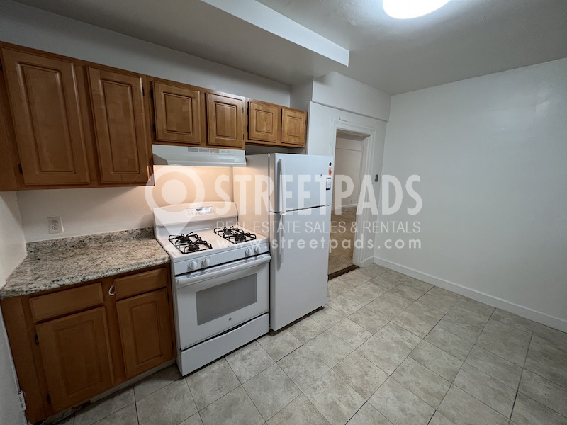 100 Sewall Ave, Brookline