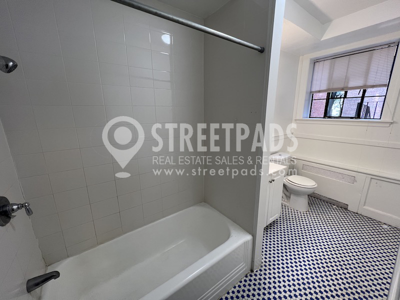 100 Sewall Ave, Brookline