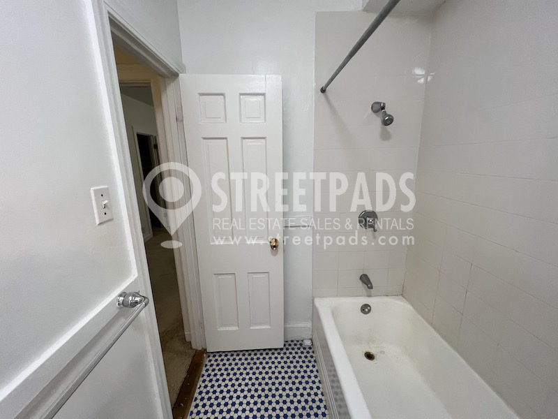 100 Sewall Ave, Brookline