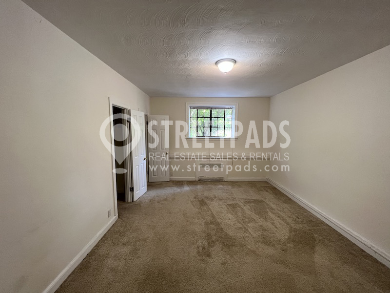 100 Sewall Ave, Brookline