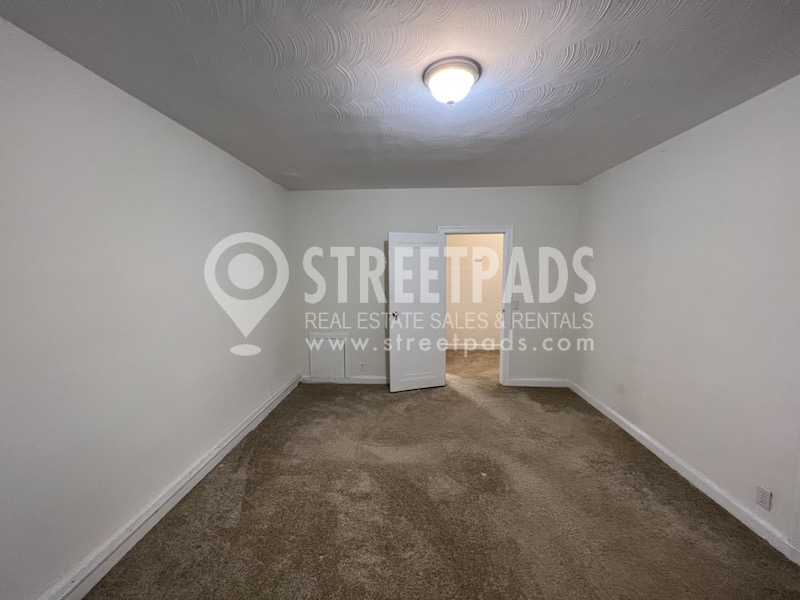 100 Sewall Ave, Brookline