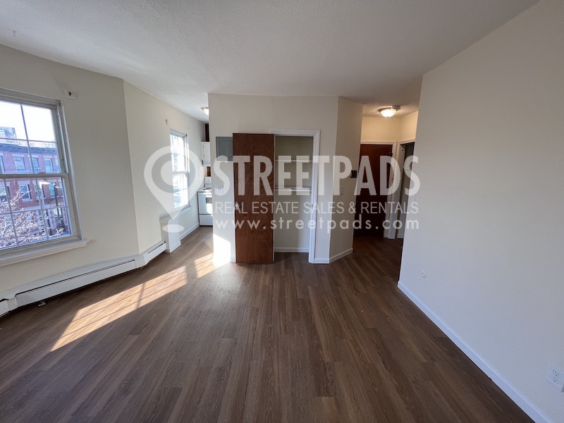 54 South Huntington Ave, Mission Hill