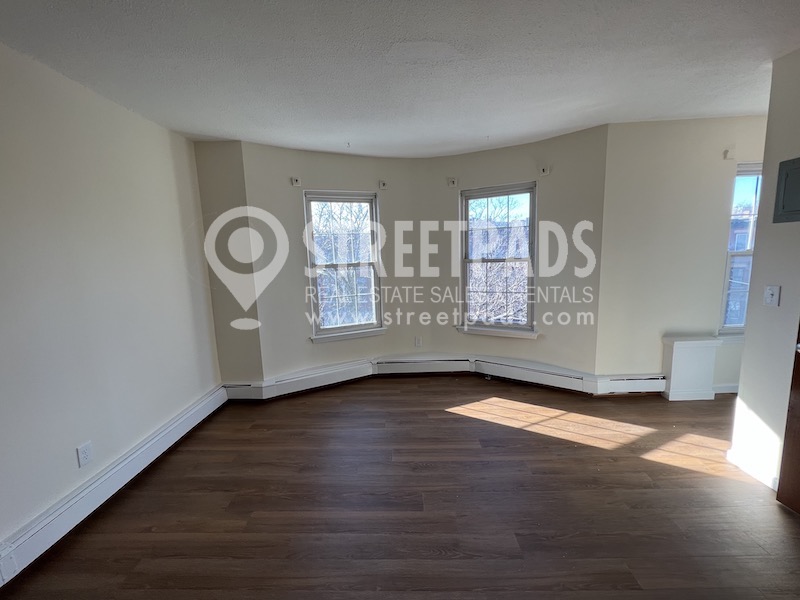 54 South Huntington Ave, Mission Hill