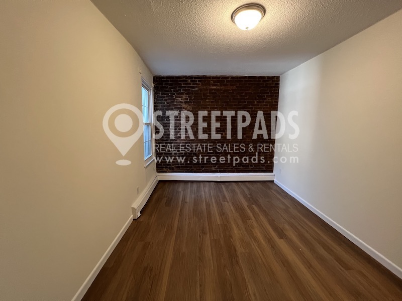 54 South Huntington Ave, Mission Hill