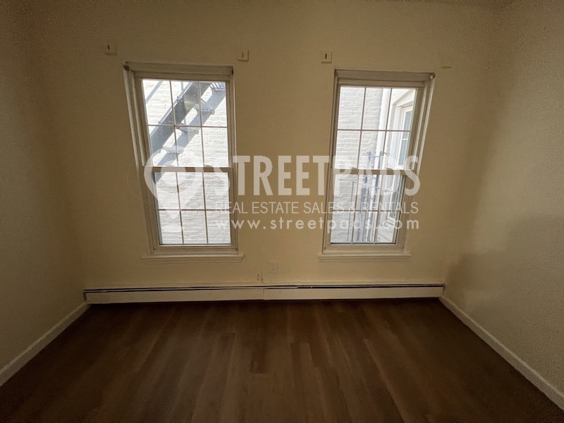 54 South Huntington Ave, Mission Hill