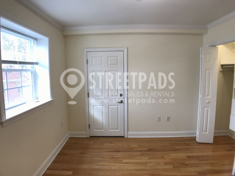 55 Langdon St, Neighborhood Nine