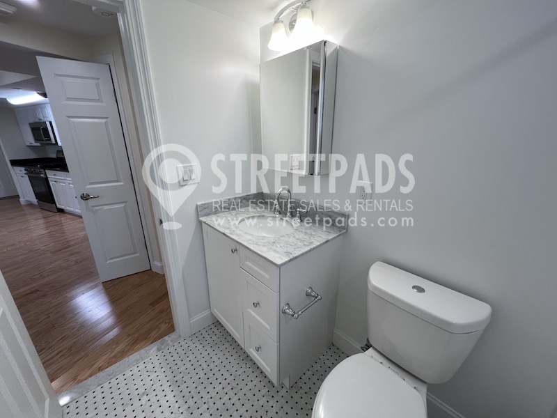 1 Langdon St, Neighborhood Nine