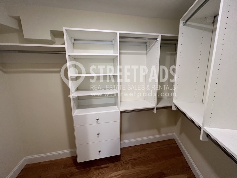 1 Langdon St, Neighborhood Nine