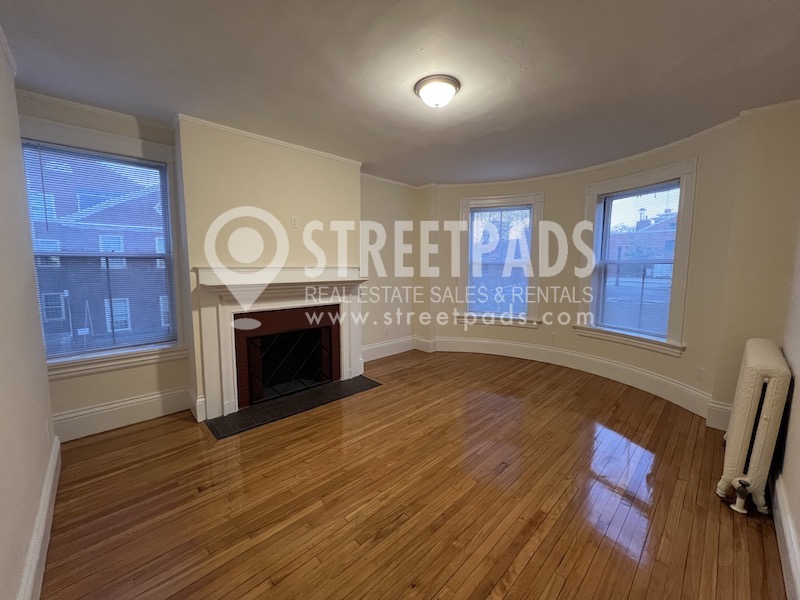 2 Ware St, Mid-Cambridge