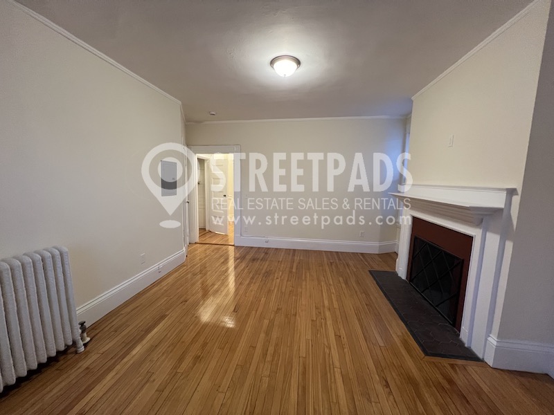 2 Ware St, Mid-Cambridge