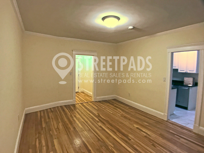 26 Chauncy St, Neighborhood Nine