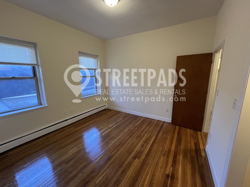 64 Brighton Ave, Brighton