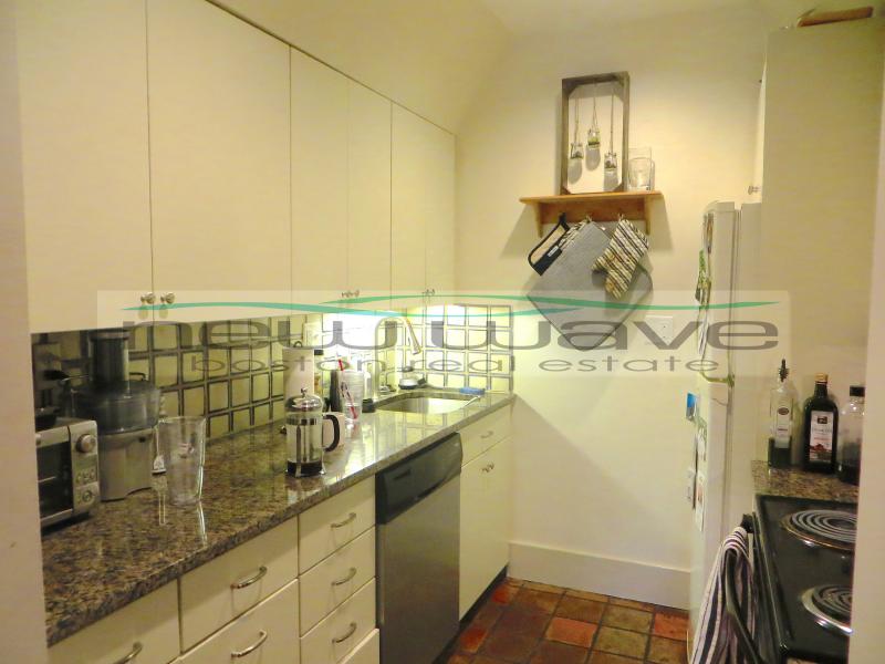 68 Waltham St, South End