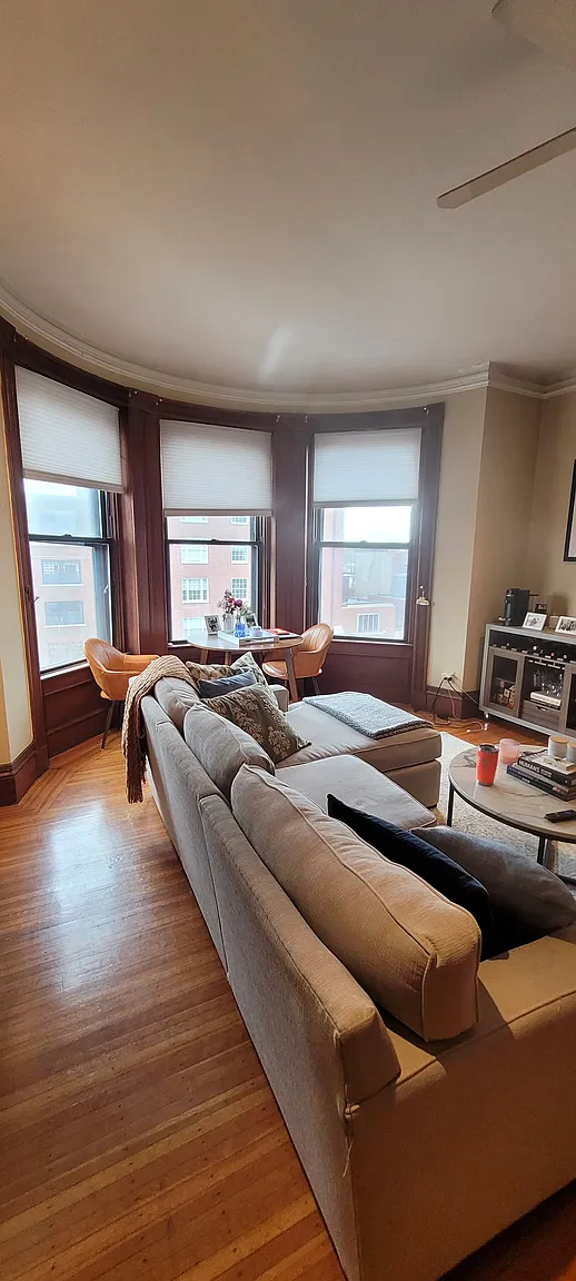 295 Beacon St, Back Bay