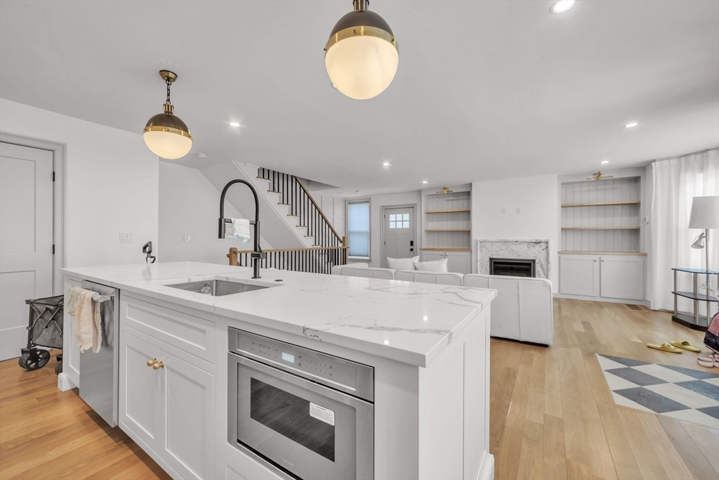 20 Fairmont St, Cambridgeport