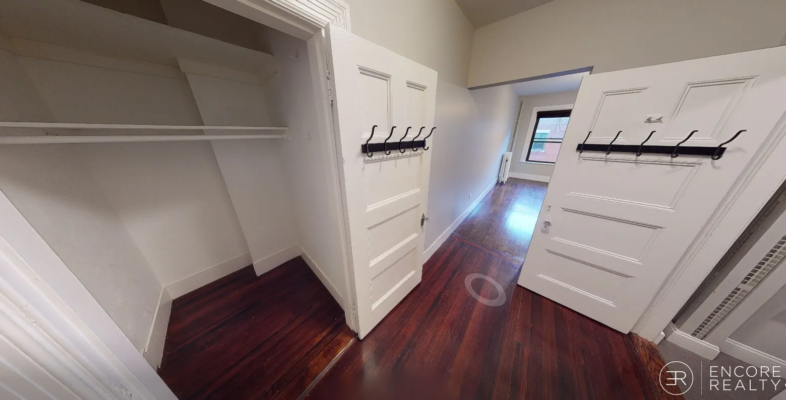9 Sewall Ave, Coolidge Corner