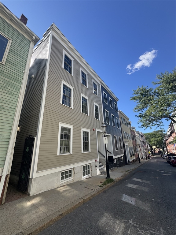 47 Soley St, Charlestown