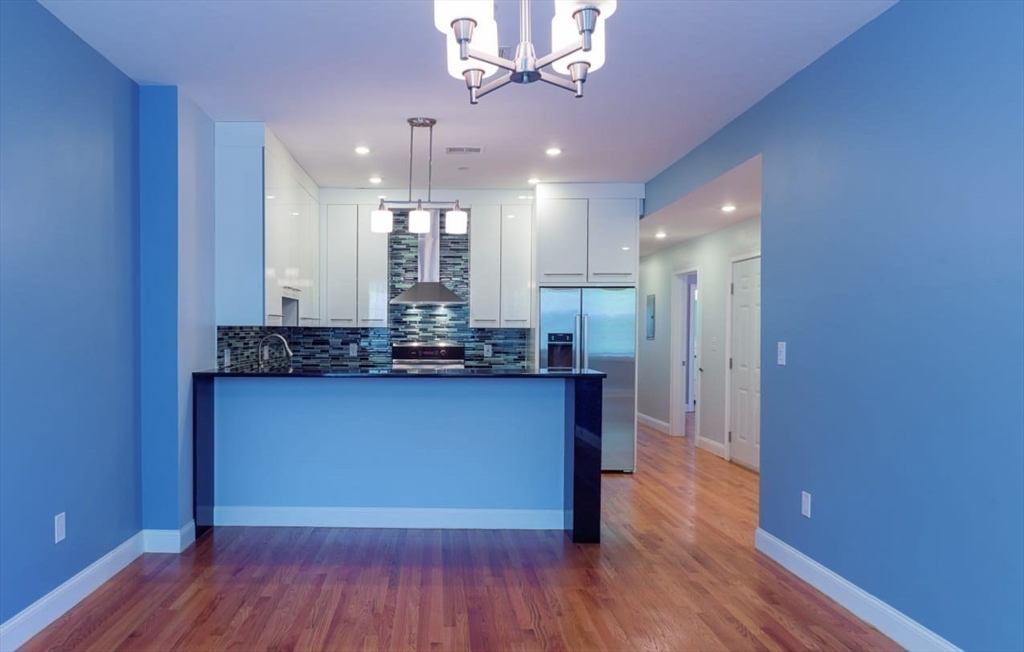 88 Browne St, Brookline