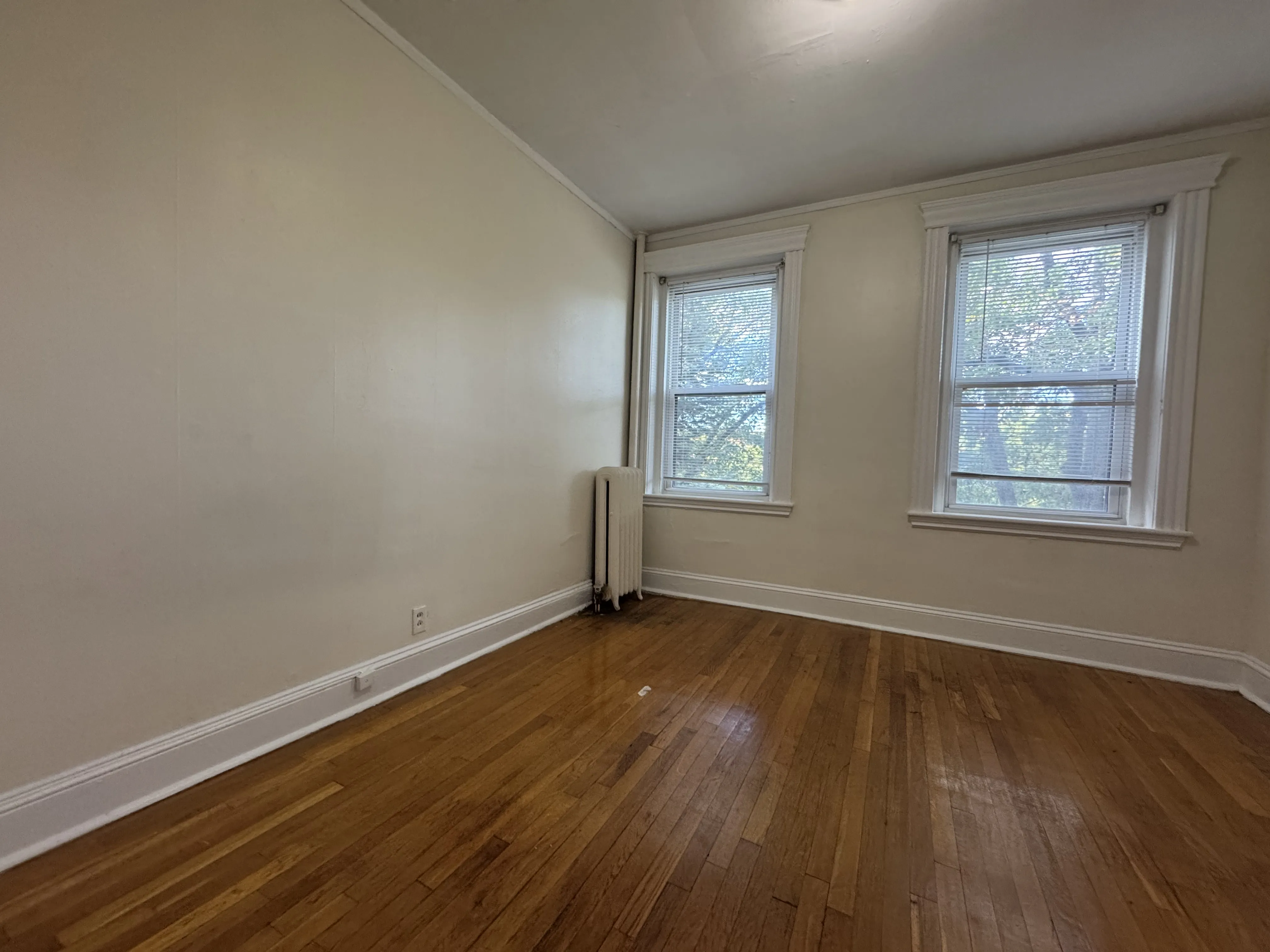 364 Riverway, Mission Hill