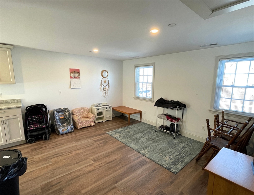 116 Highland Ave, Salem