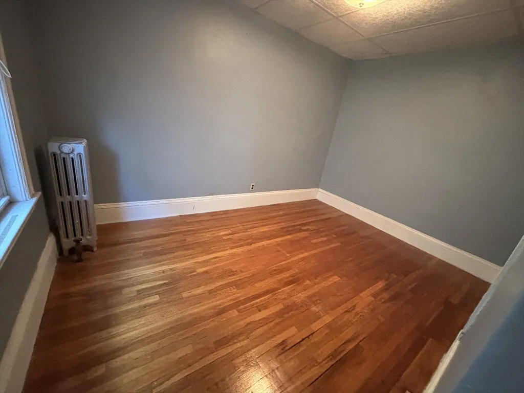 8 Usher Rd, West Medford