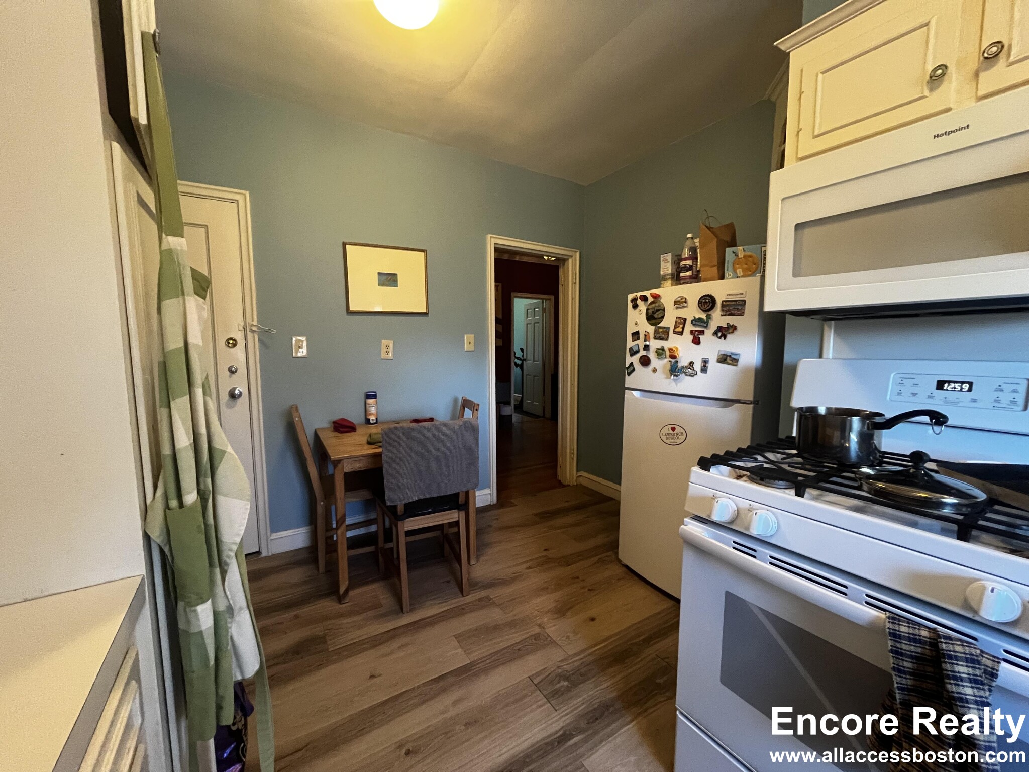 93 Longwood Ave, Coolidge Corner