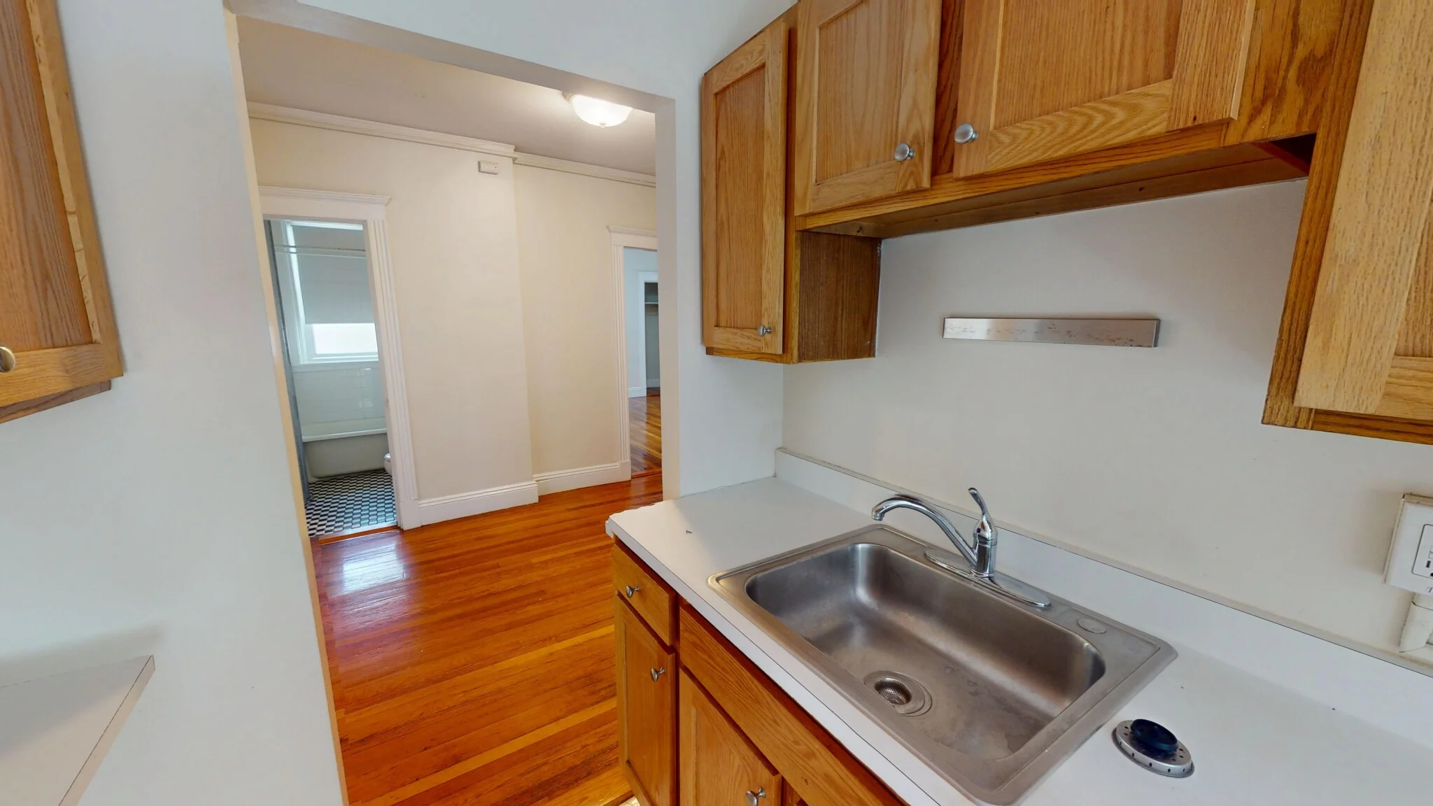 1940 Commonwealth Ave, Brighton