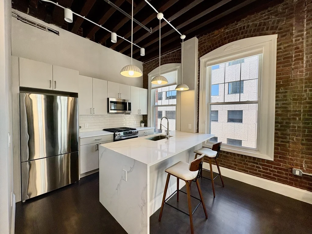 281 Franklin St, Boston Downtown