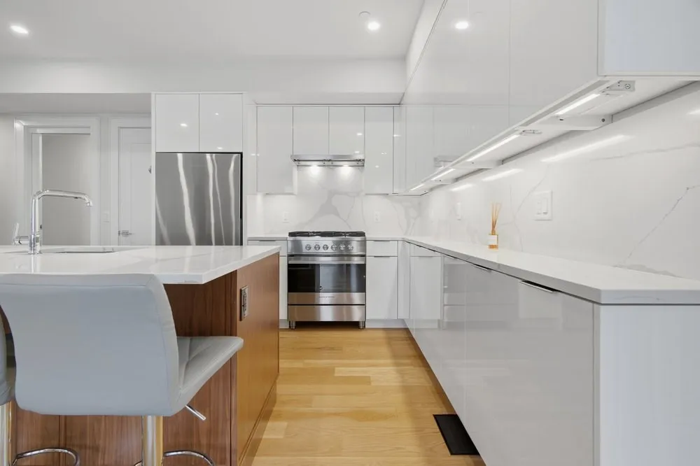 38 Englewood Ave, Brighton