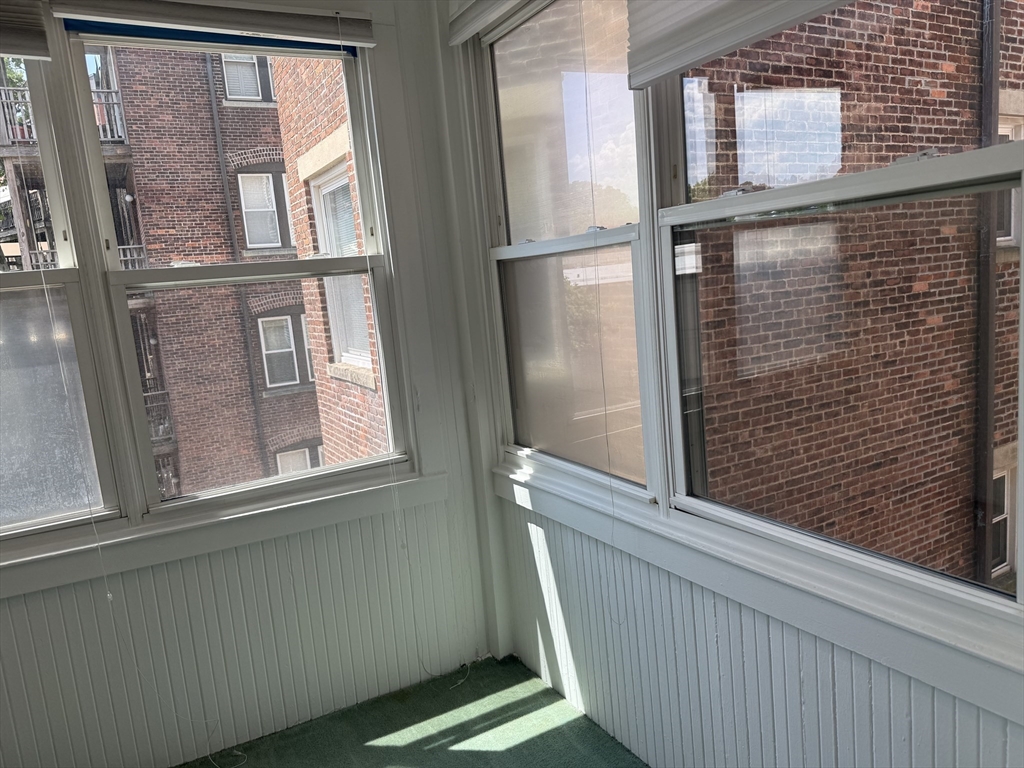 40 Parkman St, Coolidge Corner