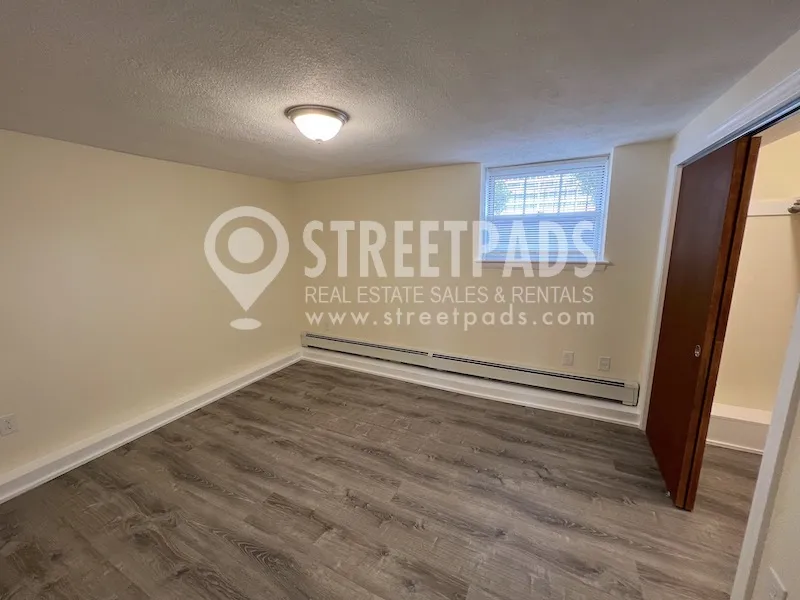 176 North Beacon St, Allston