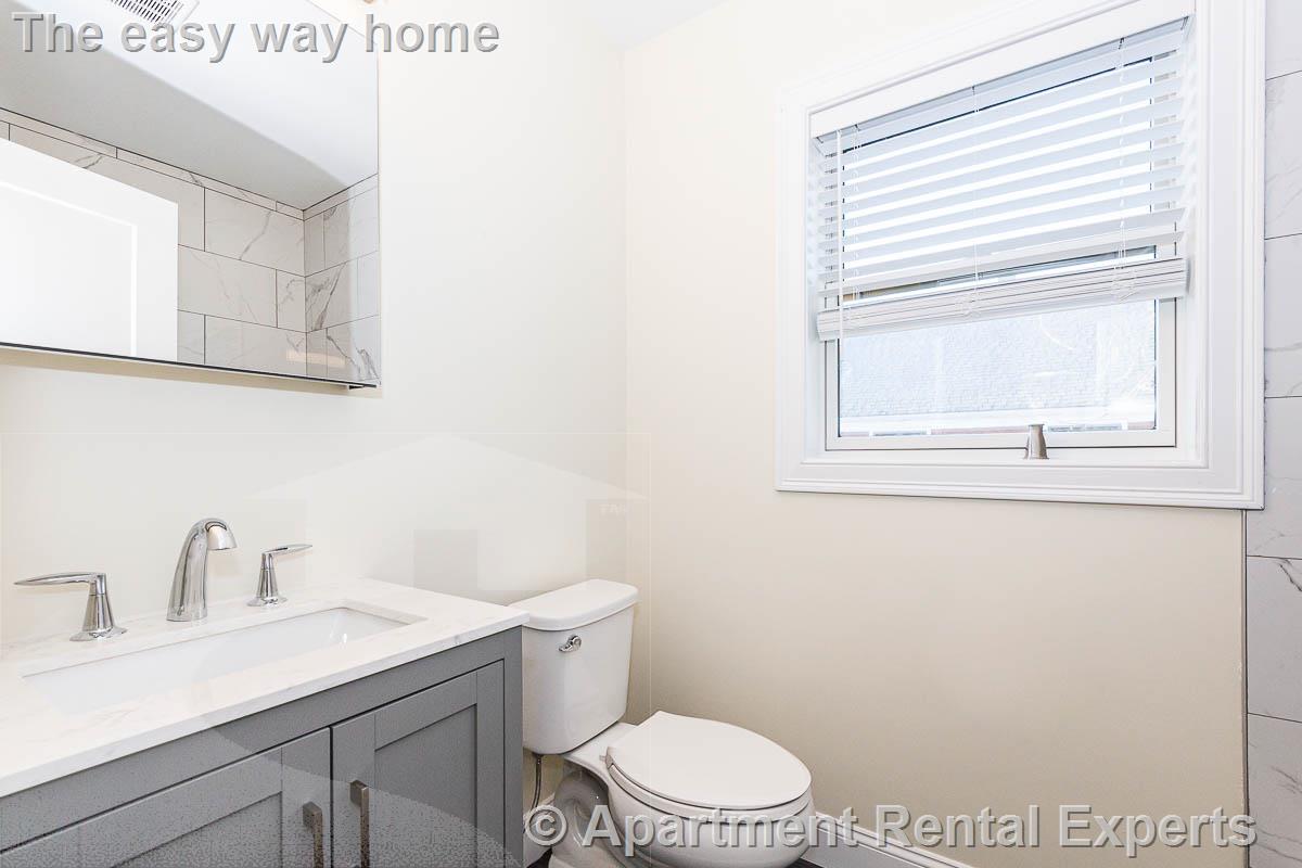 5 Malvern Ter, Tufts