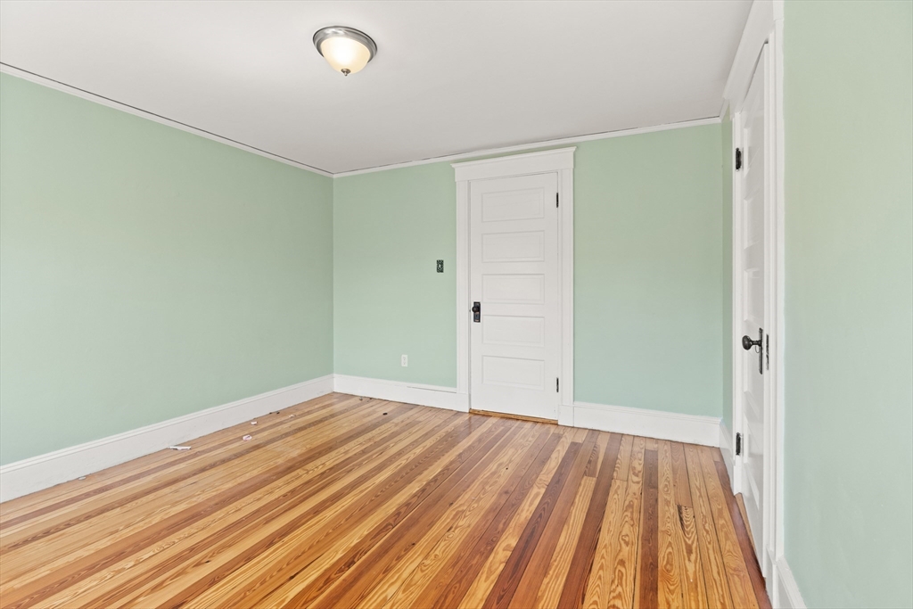 9-11 West St, Norwood