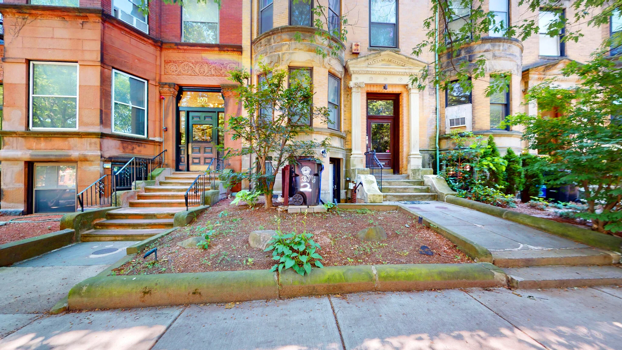 1071 Beacon St, Longwood