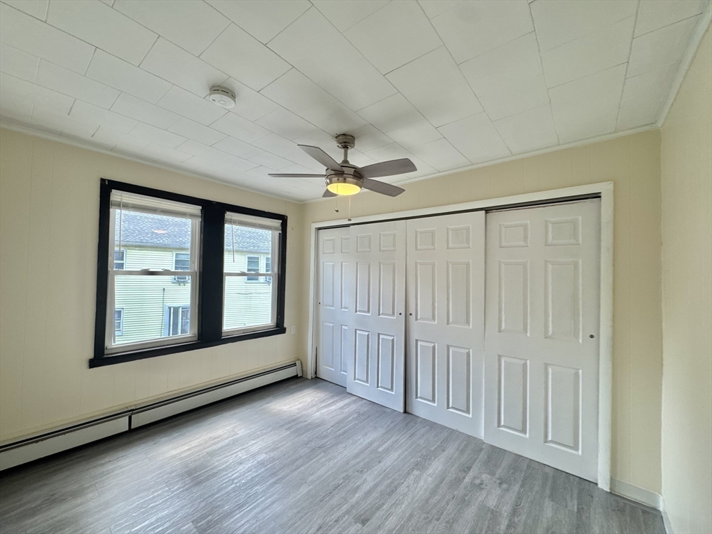 47 Estes St, Everett