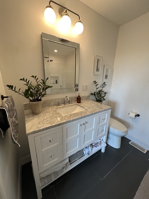 120 Coleridge St, East Boston