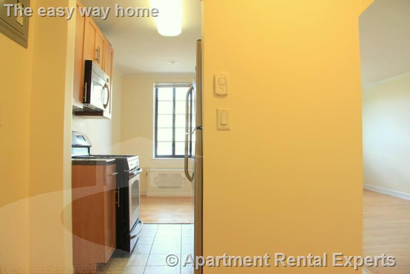 60 Brattle St, Harvard Square