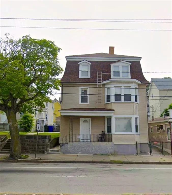 712-722 Eastern Ave, Fall River