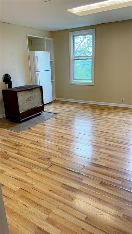 118 Maple St, Fall River