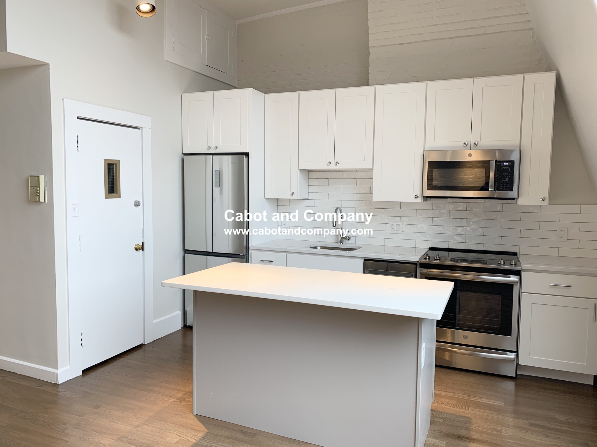 312 Marlborough St, Back Bay