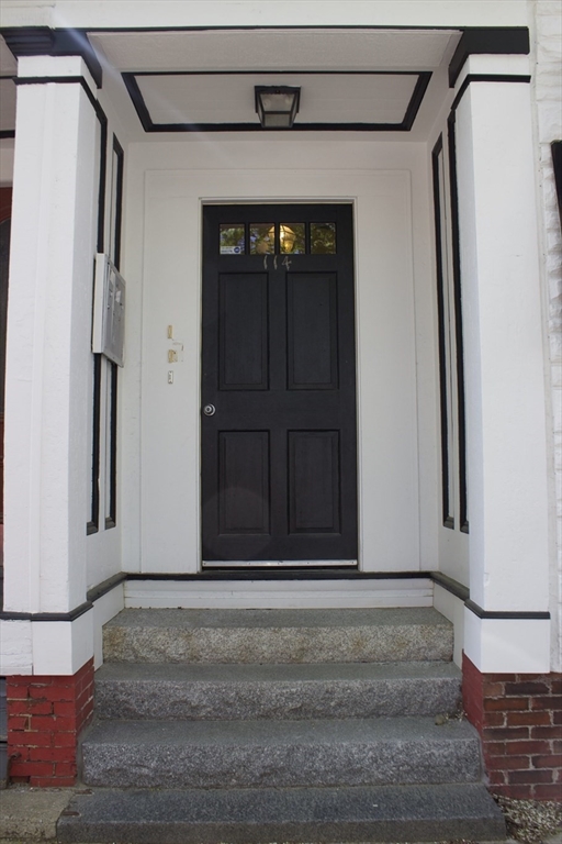 114 Thorndike St, East Cambridge