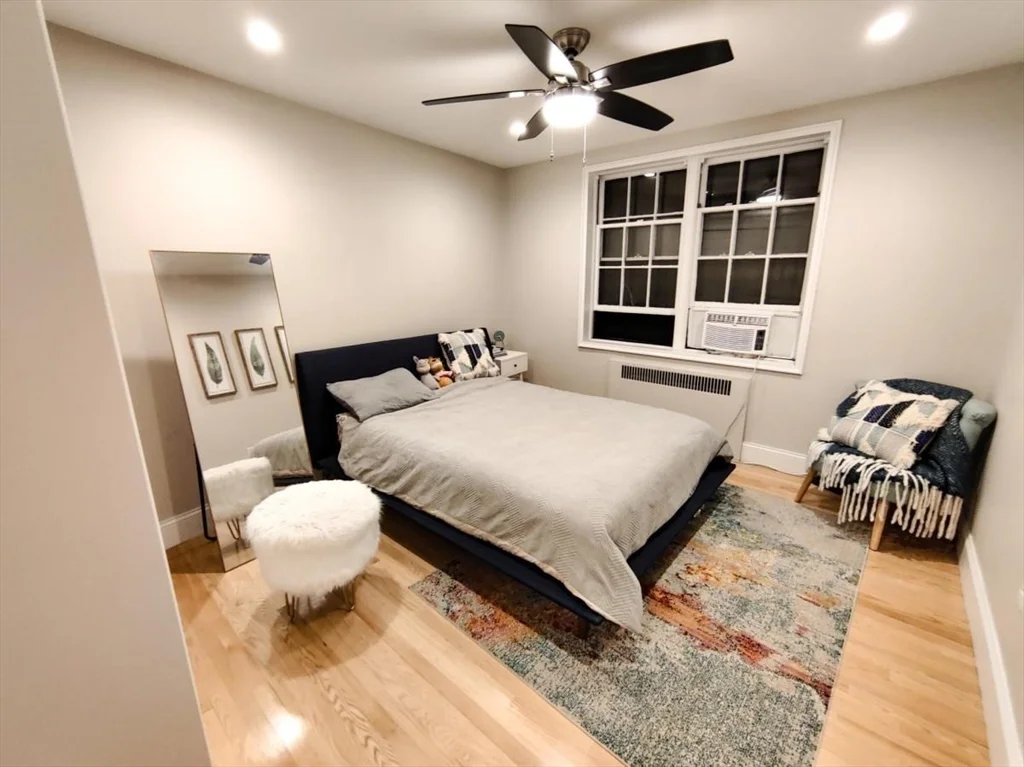 50 Follen St, Neighborhood Nine