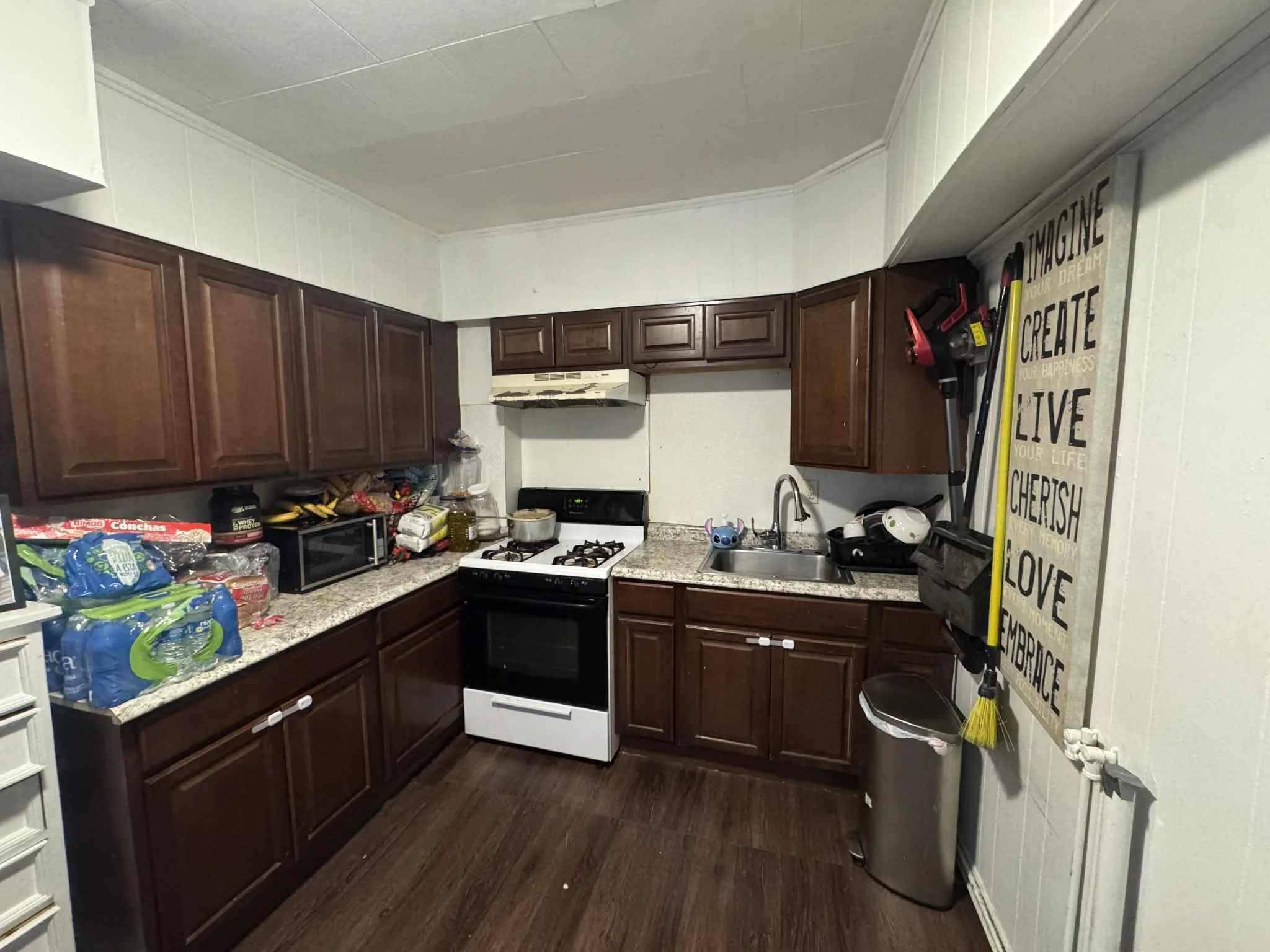 202 Endicott St, North End