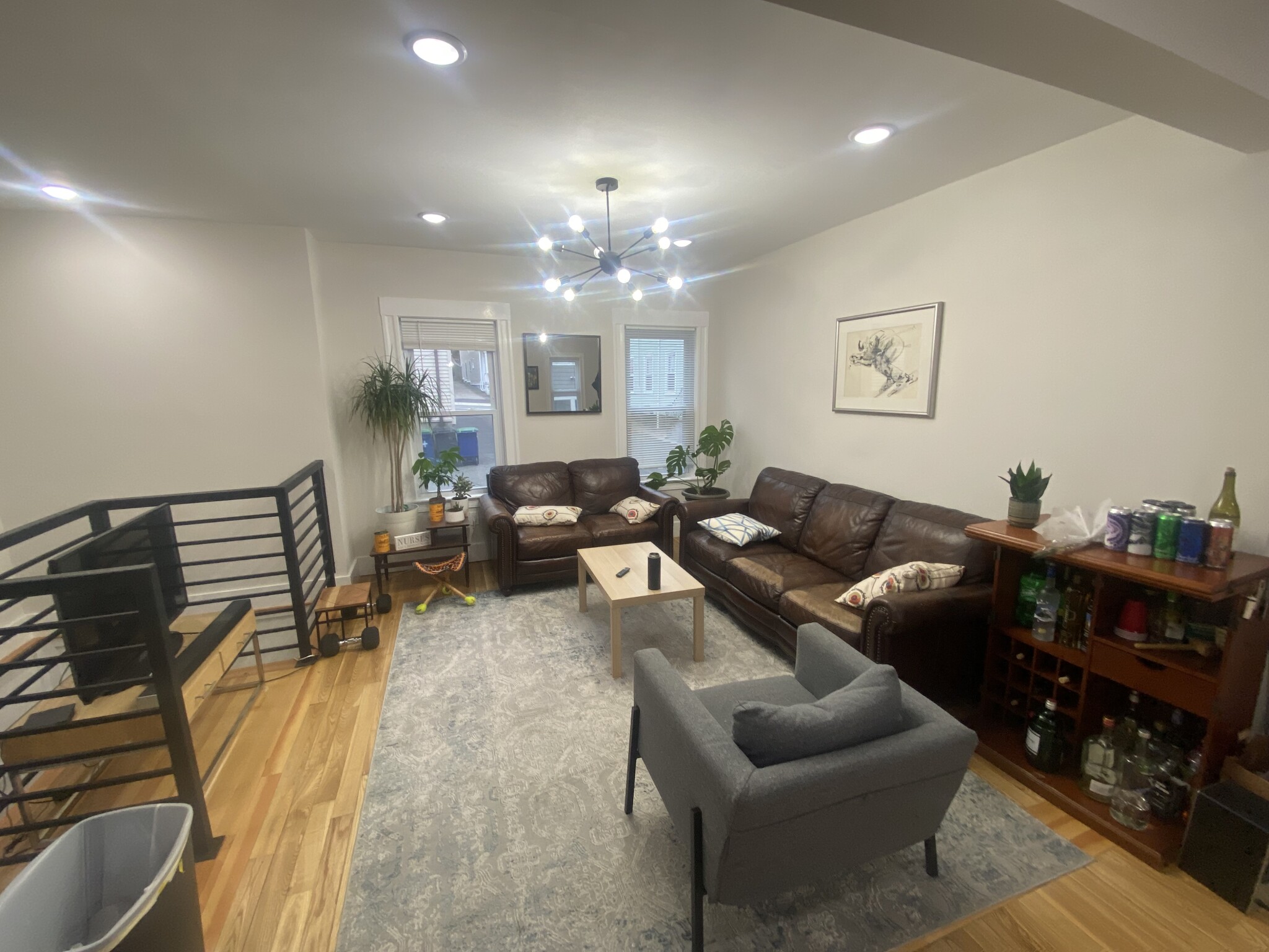 11 Aberdeen Rd, Powder House Square