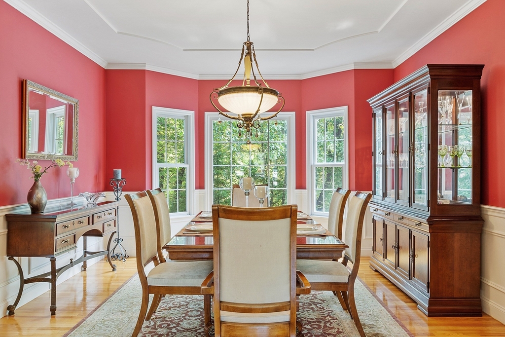 22 Periwinkle Way, North Andover