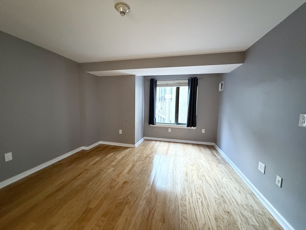 165 Tremont St, Midtown